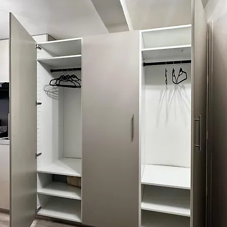 Apartment Moderne - Hyper-central Et Calme