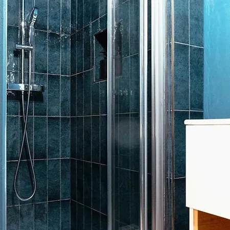 Moderne - Hyper-central Et Calme Апартаменты *