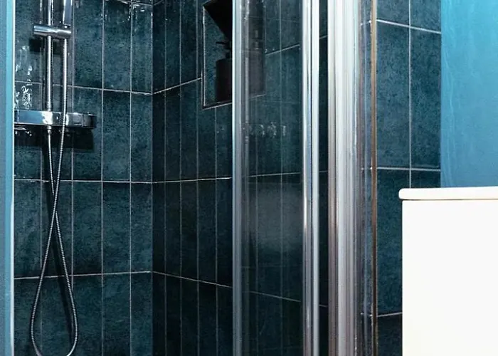 Moderne - Hyper-central Et Calme Apartment *